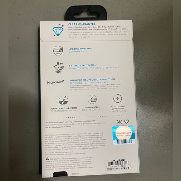 Speck iPhone 13 Pro case - Picture 2 of 5